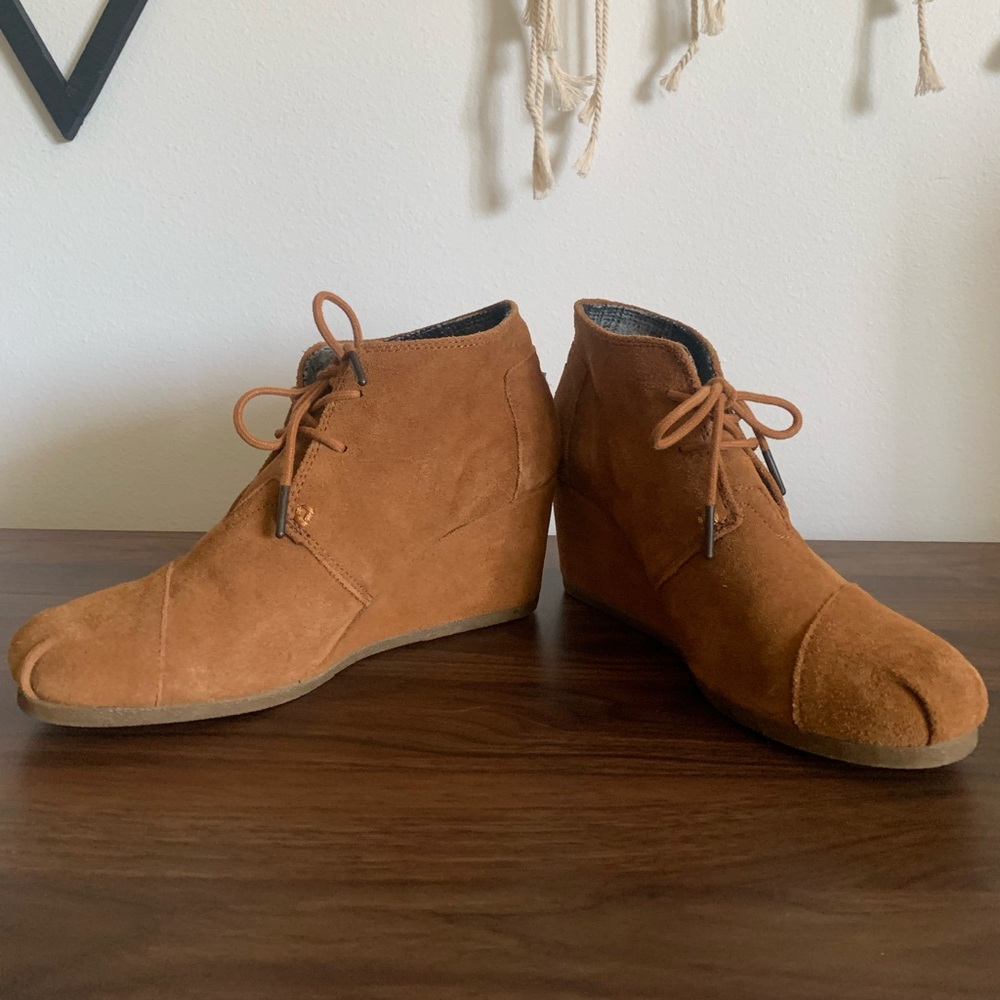 Women’s Tom Brown Boots